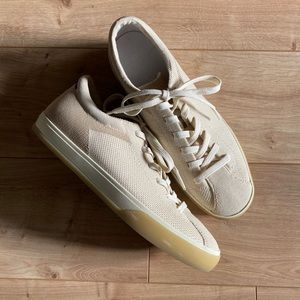 Rothy’s Lace Up Sneaker- Women’s 10